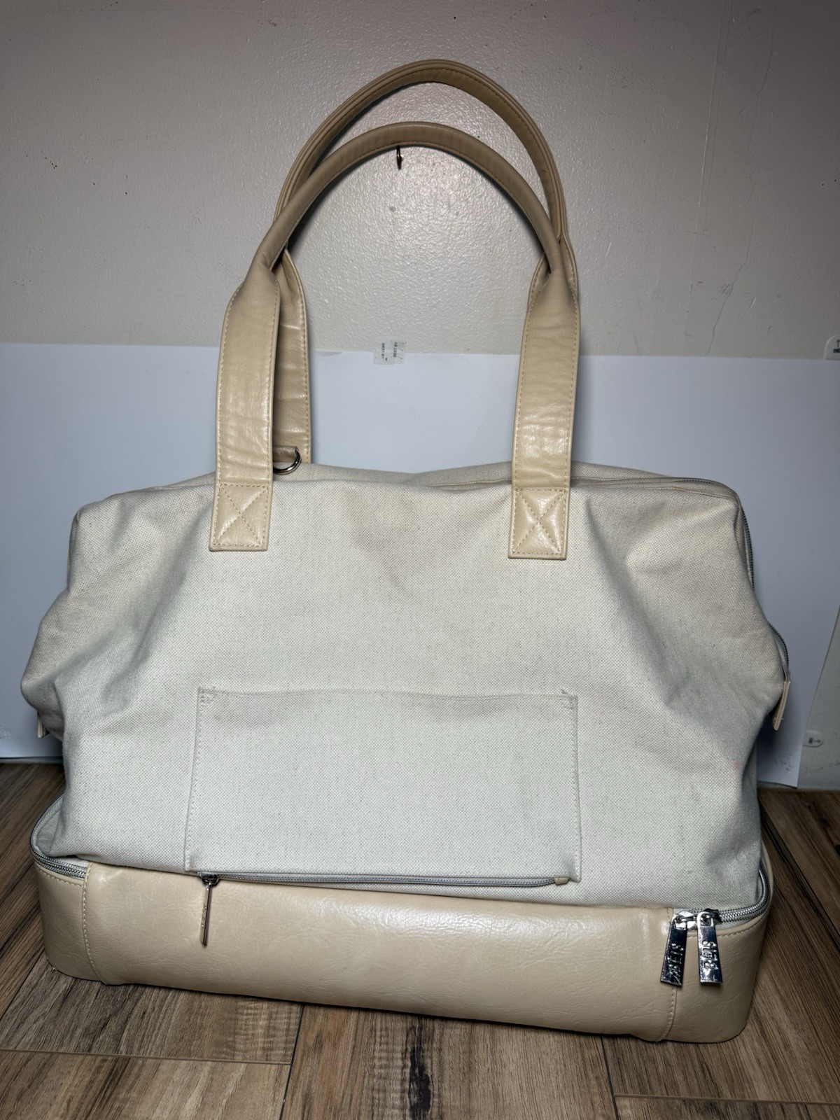 BEIS The Weekender Bag – In Tan And Beige Pre Owned – Good Conditions 19”x14”x10