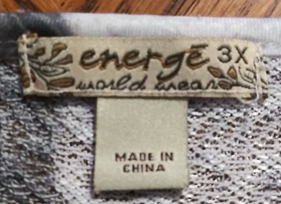 Energy World Wear 3X Long Sleeve Soft Greys Blk White Bling at Neck 30″ Long ene