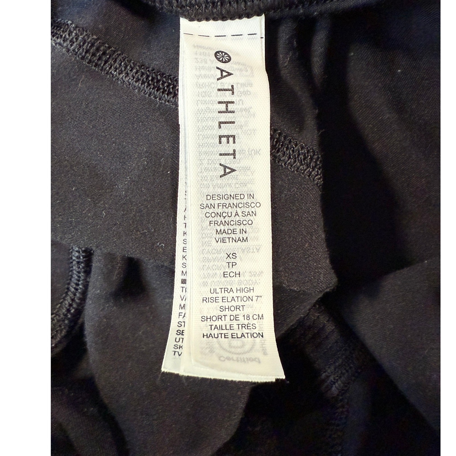 Athleta Ultra High Rise Elation 7″ Black Bike Shorts Womens XS Athletic
