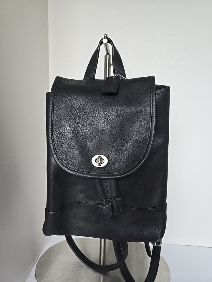 COACH 9791 Black Leather Nickel Turn Lock Zip Pockets Backpack Adj. Straps