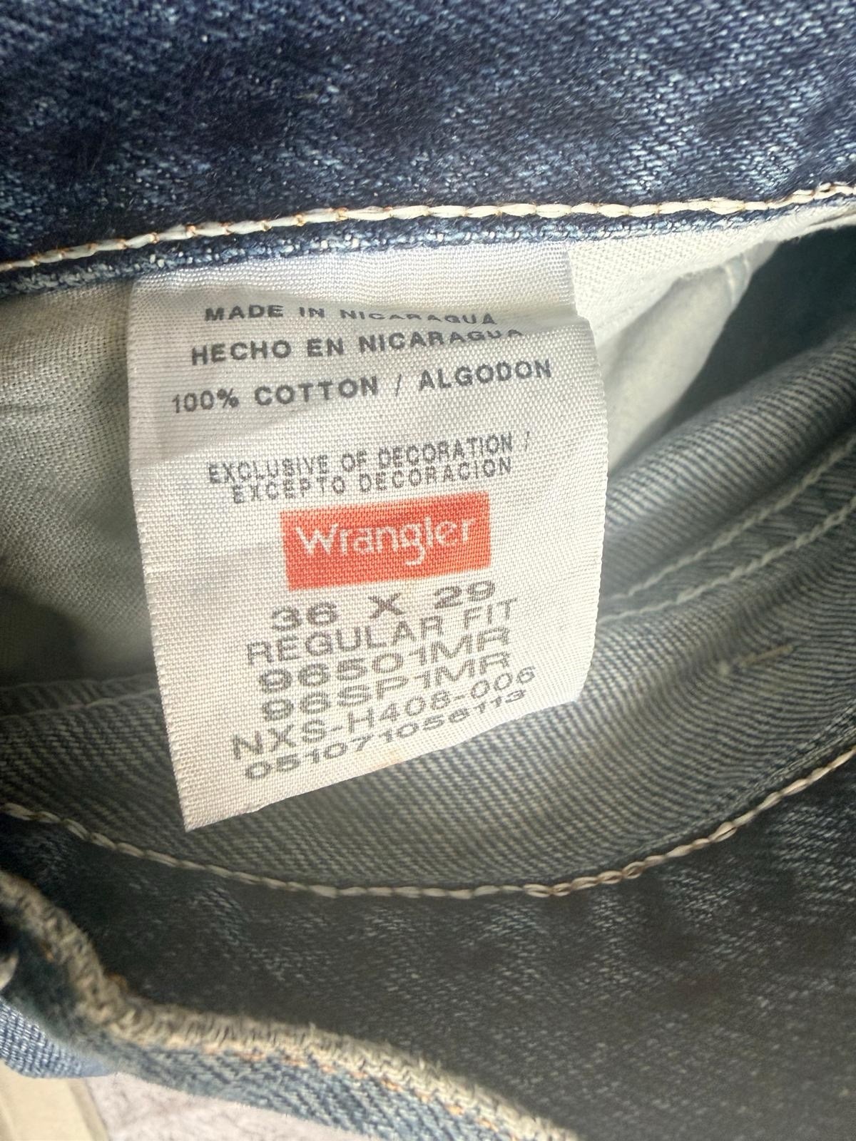 Wrangler Men’s Regular Fit Premium Quality Jeans Blue, W36 L29 Good Condition.