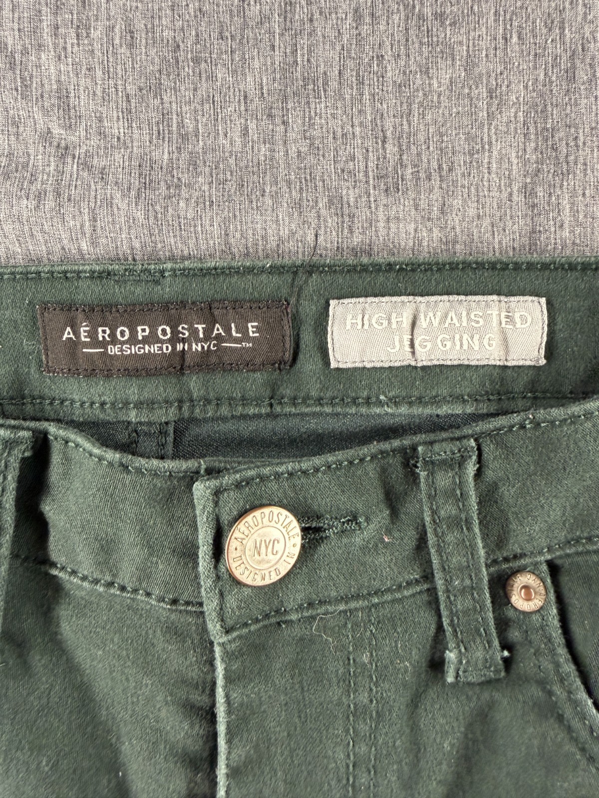 Aeropostale Womens Olive Green Ankle Jegging Skinny Pants Size 8 Reg