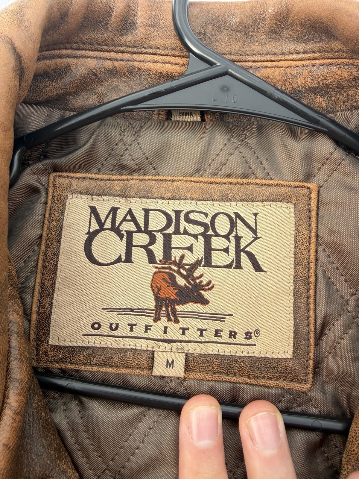 VINTAGE 90sMadison Creek Outfitters Men’s Distressed Brown Leather Bomber Jacket