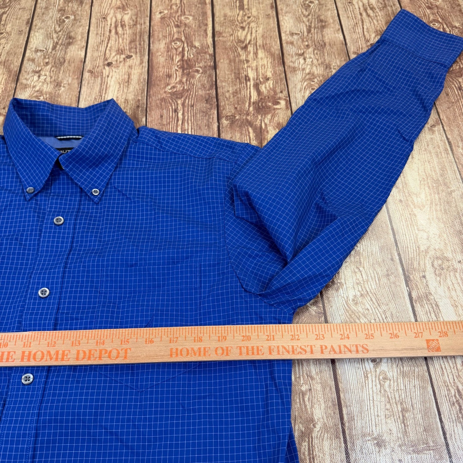 Nautica A Bit Trimmer Button Up Shirt Mens Large Blue Check Cotton Trim Fit