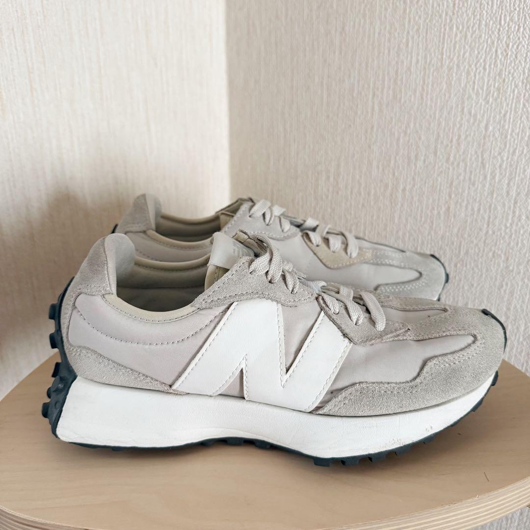 New Balance U327 EE sneakers