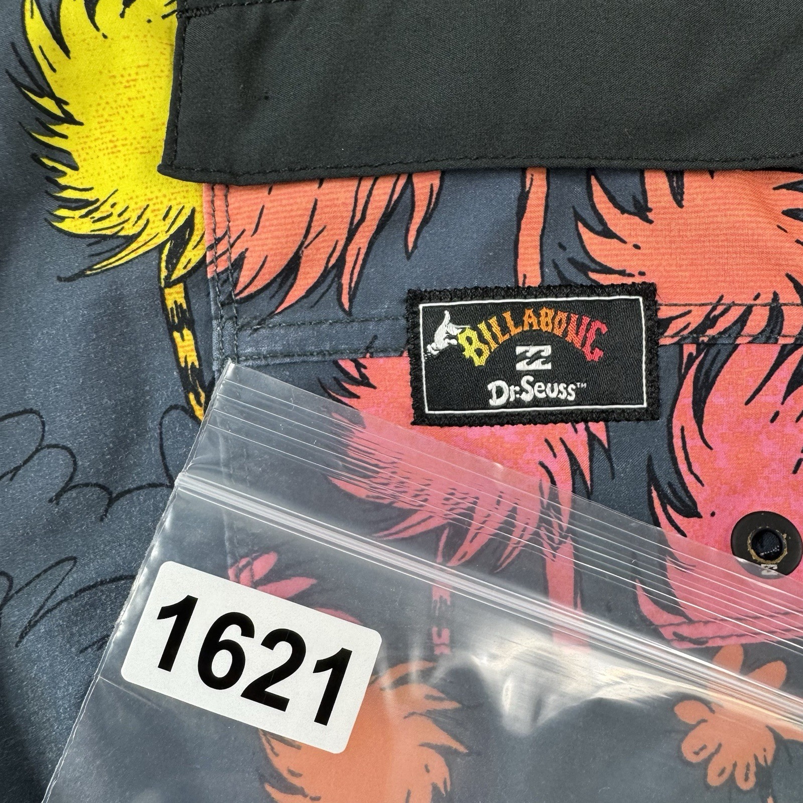 Billabong x Dr.Seuss The Lorax AOP Sundays Pro Board Shorts Swim Trunks Mens 27