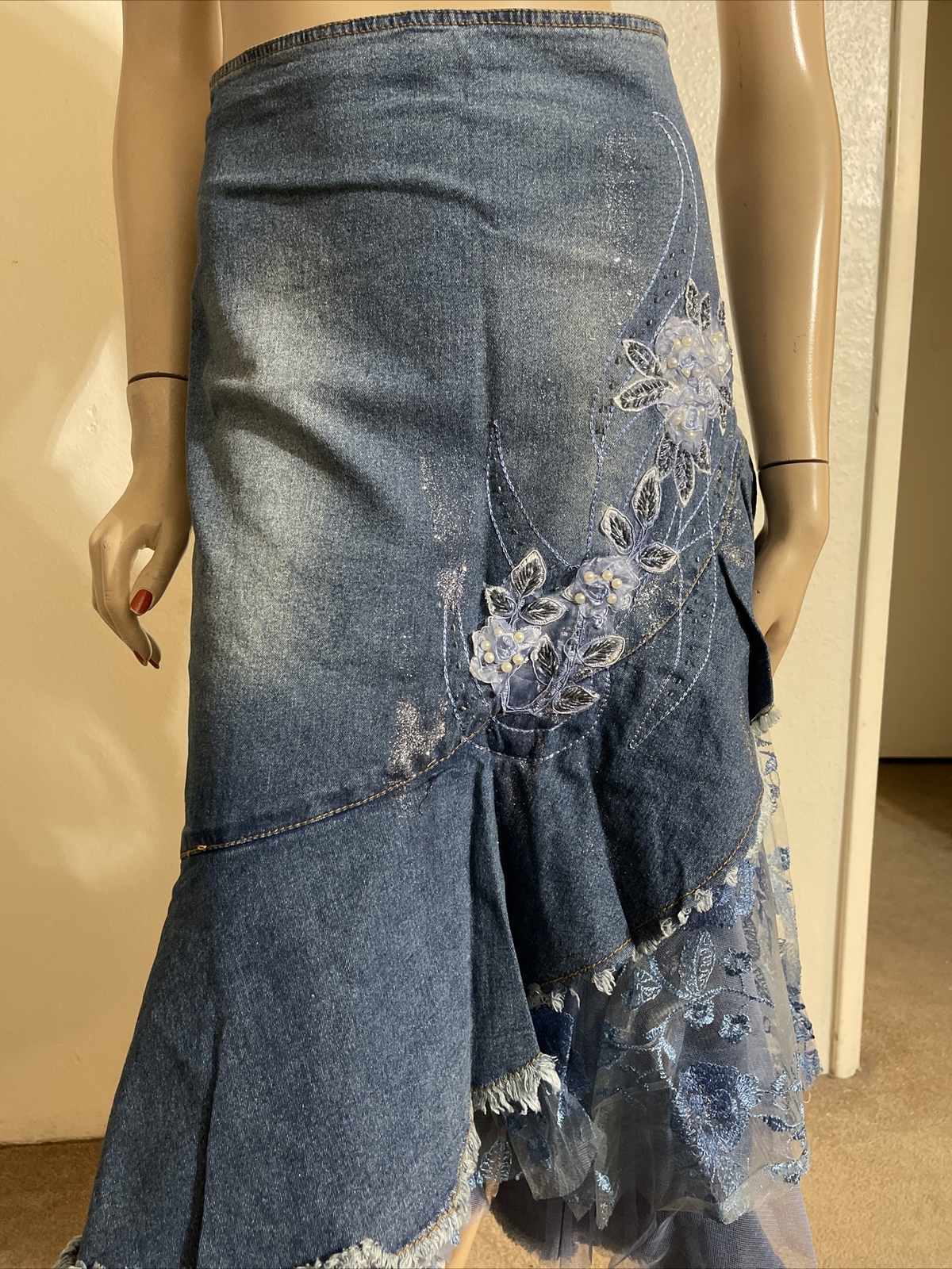 Women’s Blue Denim Cotton Casual Stretch Beaded Boho Zip Size L(8-10) Skirt 901