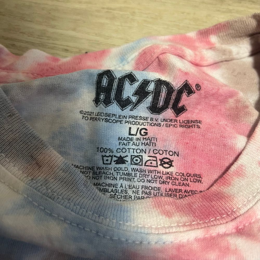 AC DC High Voltage Tie Dye Shirt Size Large NWOT Mens Angus Young Rock N Roll