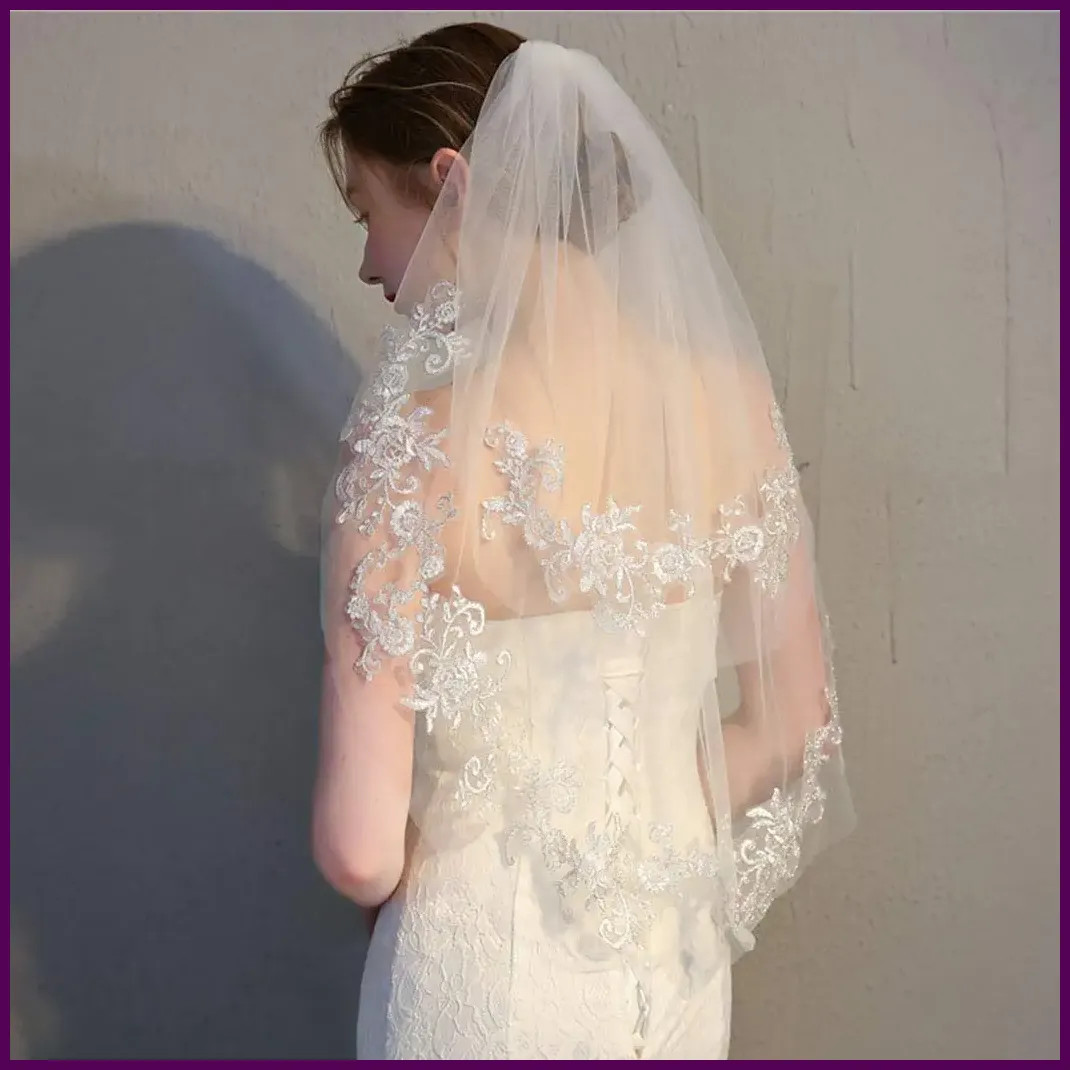 Bridal Lace Wedding Veils for Brides 2-Tier Appliqued Short Waist Length