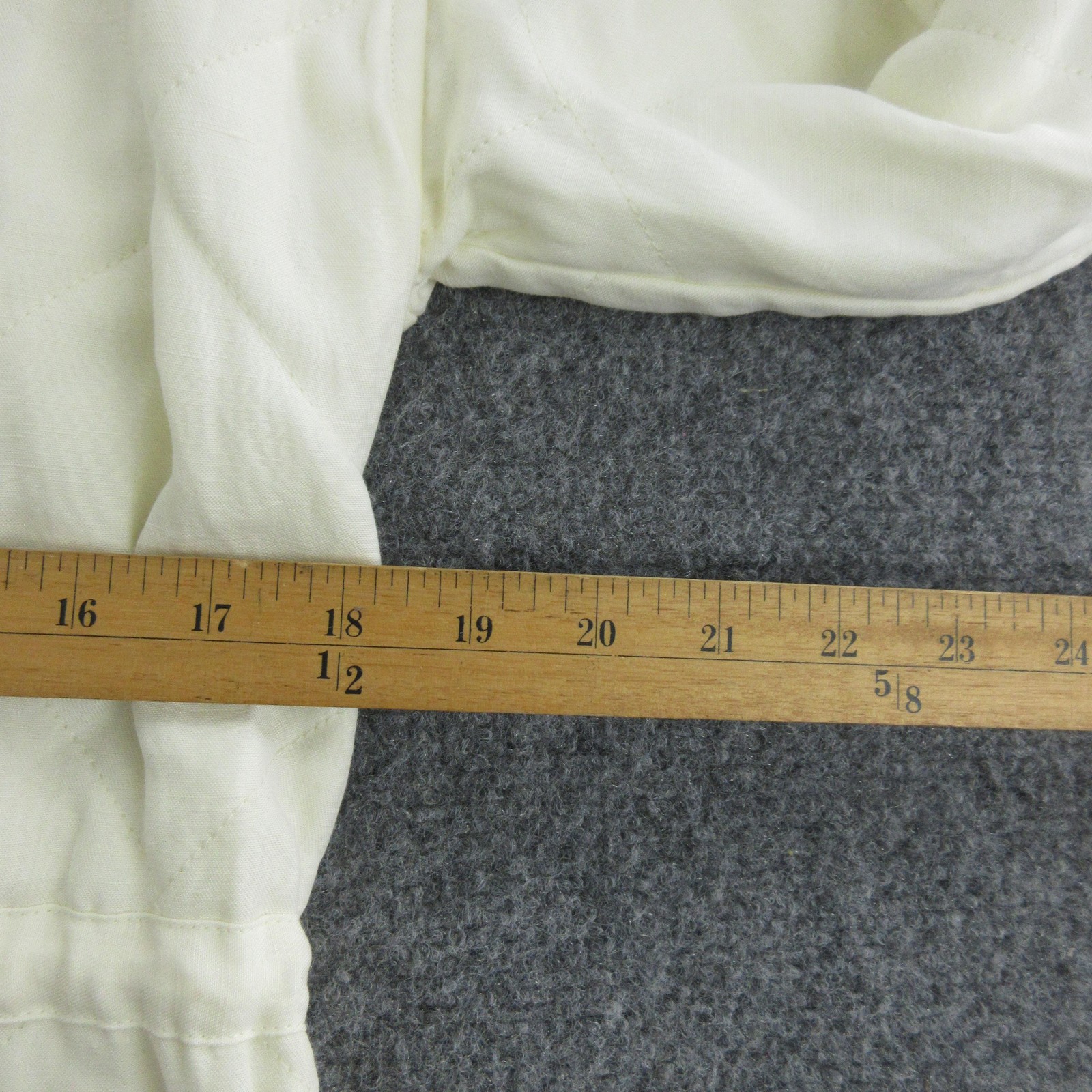 Marine Layer Coat Womens XS White Quilted Belted Collarless Lined Button Front