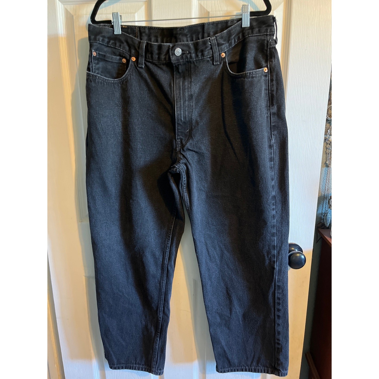 Levi’s men’s 550 black jeans