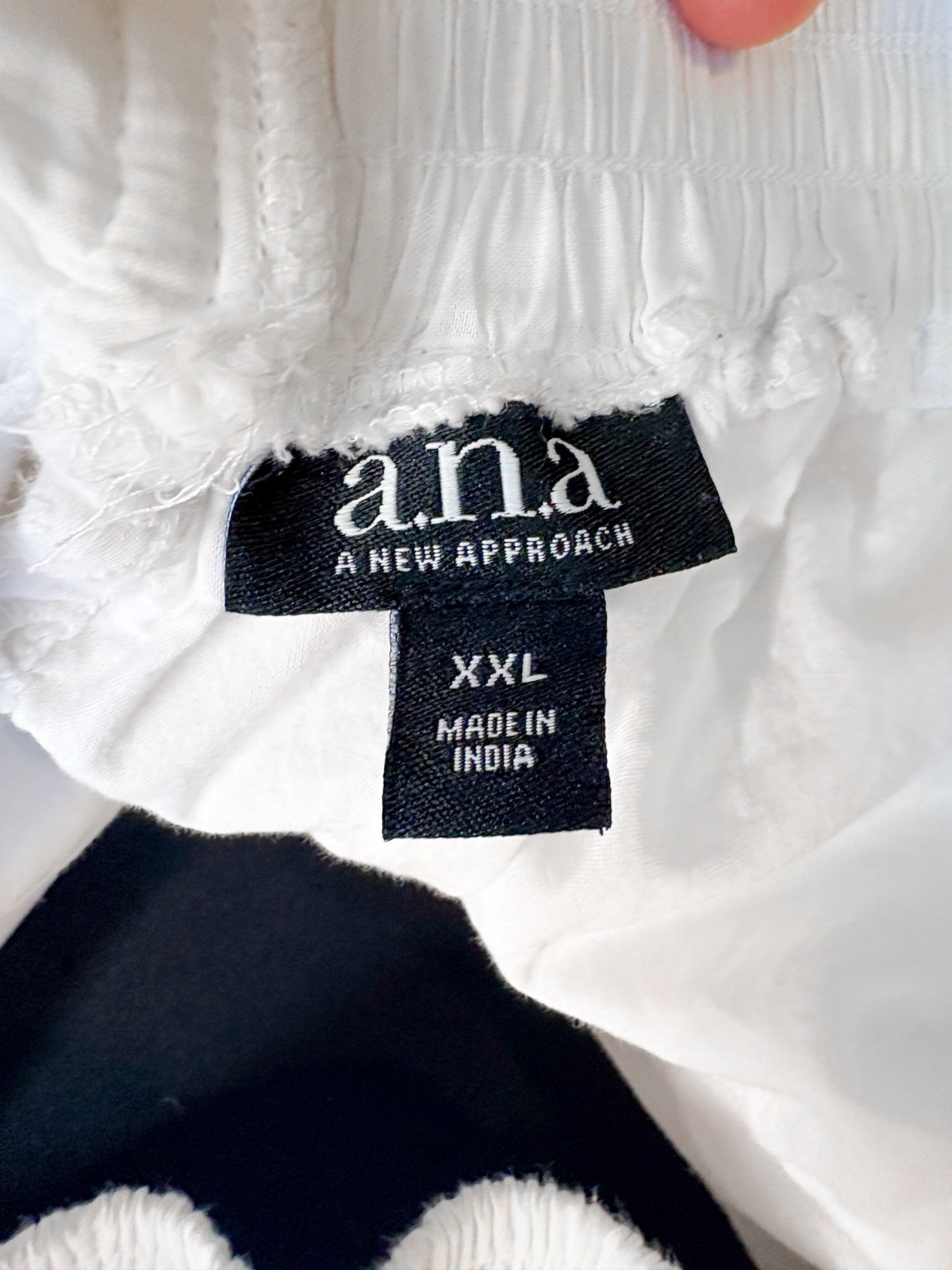 A.N.A Top XXL White Eyelet Off Shoulder Bow Tie Back Beach Vacation Resort