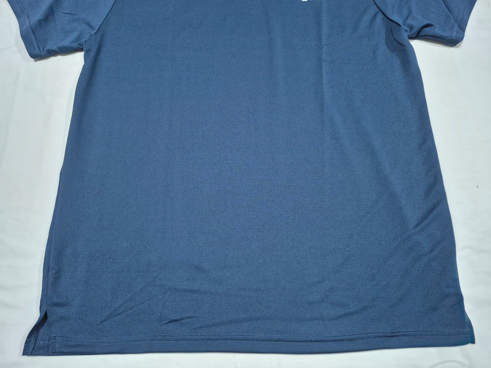 New Balance Men’s Fast Drying -Moisture Wicking Running Sports shirt Polyester