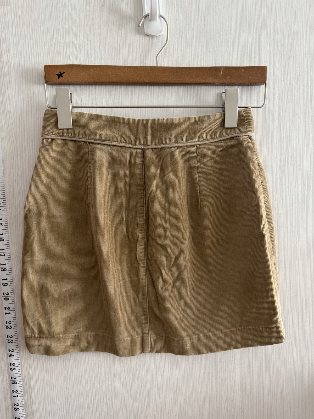 Wilfred Free Button Front Corduroy Mini Skirt Women’s Size 2 Brown Trendy #2681