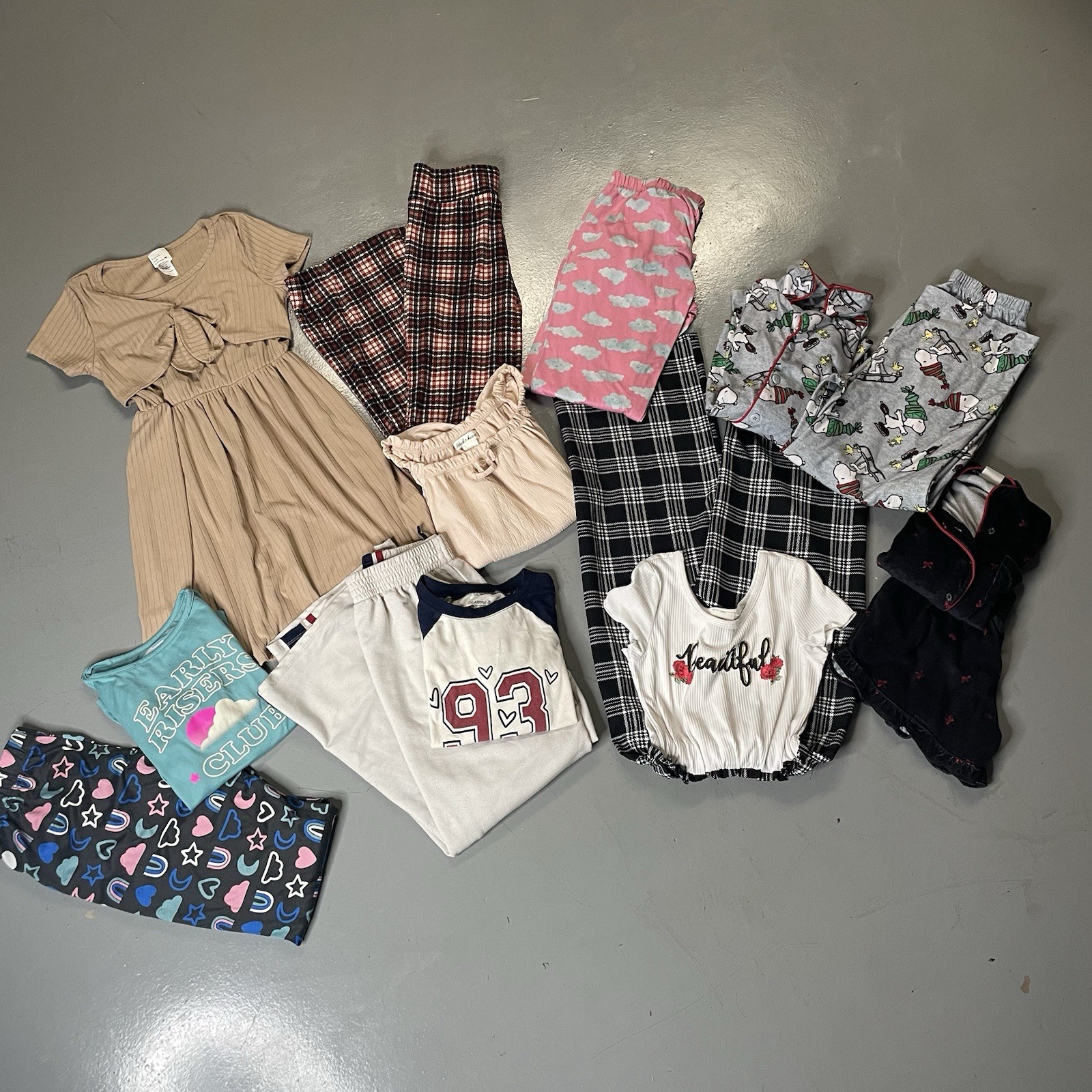 Girls Lot of 10-12 Mixed Bundle, Shirts, PJ Sets, Random bundles