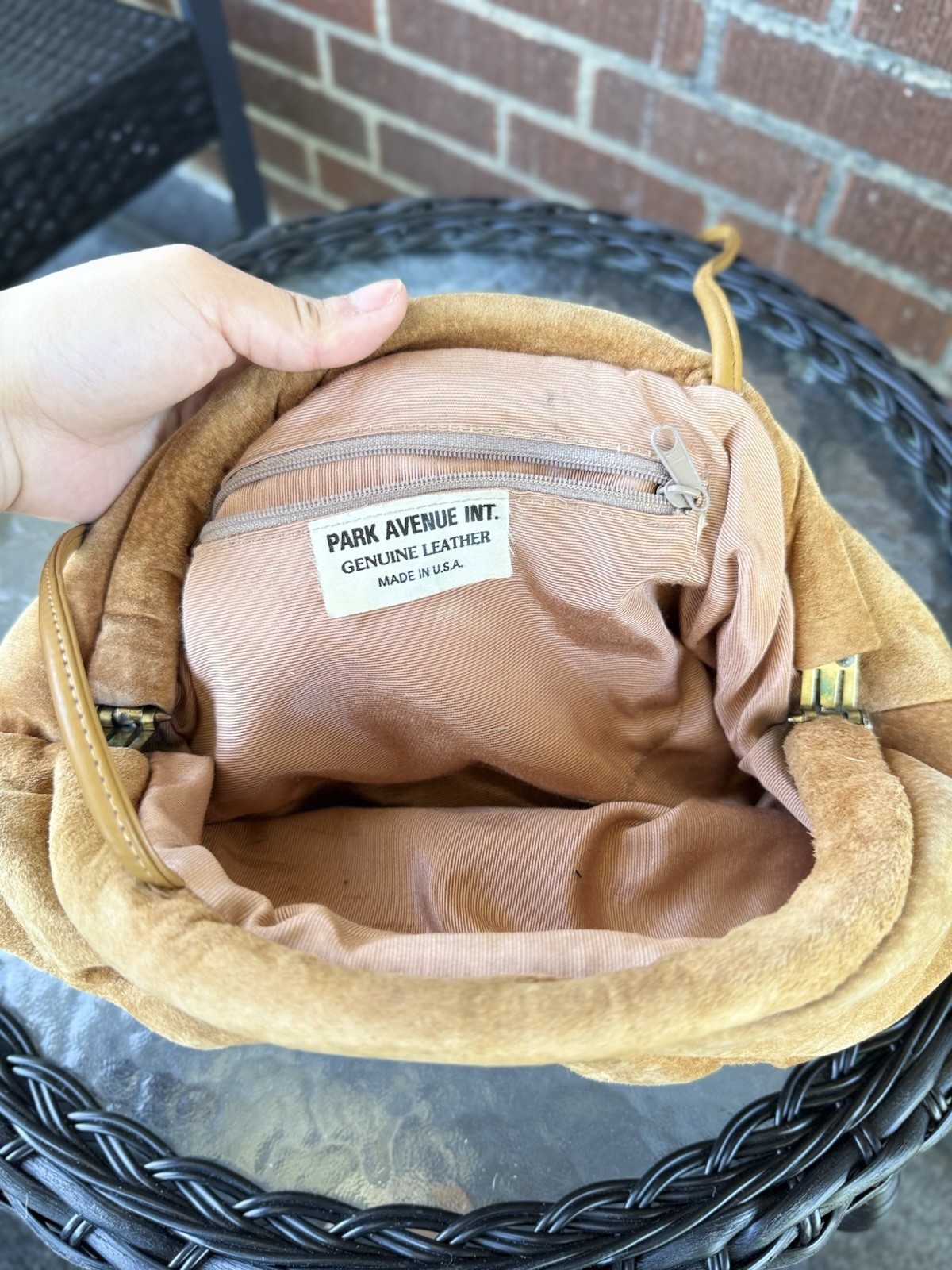 Vintage Park Avenue Int. Pleated Tan Clutch, genuine leather