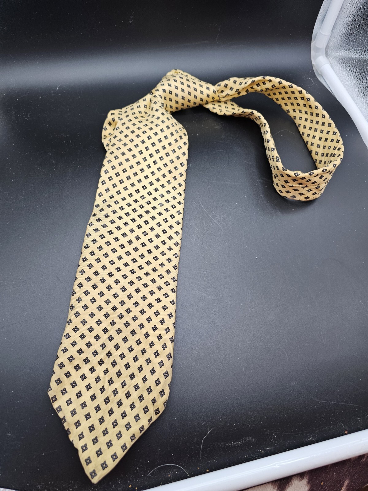Ferrell Reed Men’s Tie For Club Shop Jack Henry 100% Silk Yellow With Floral…