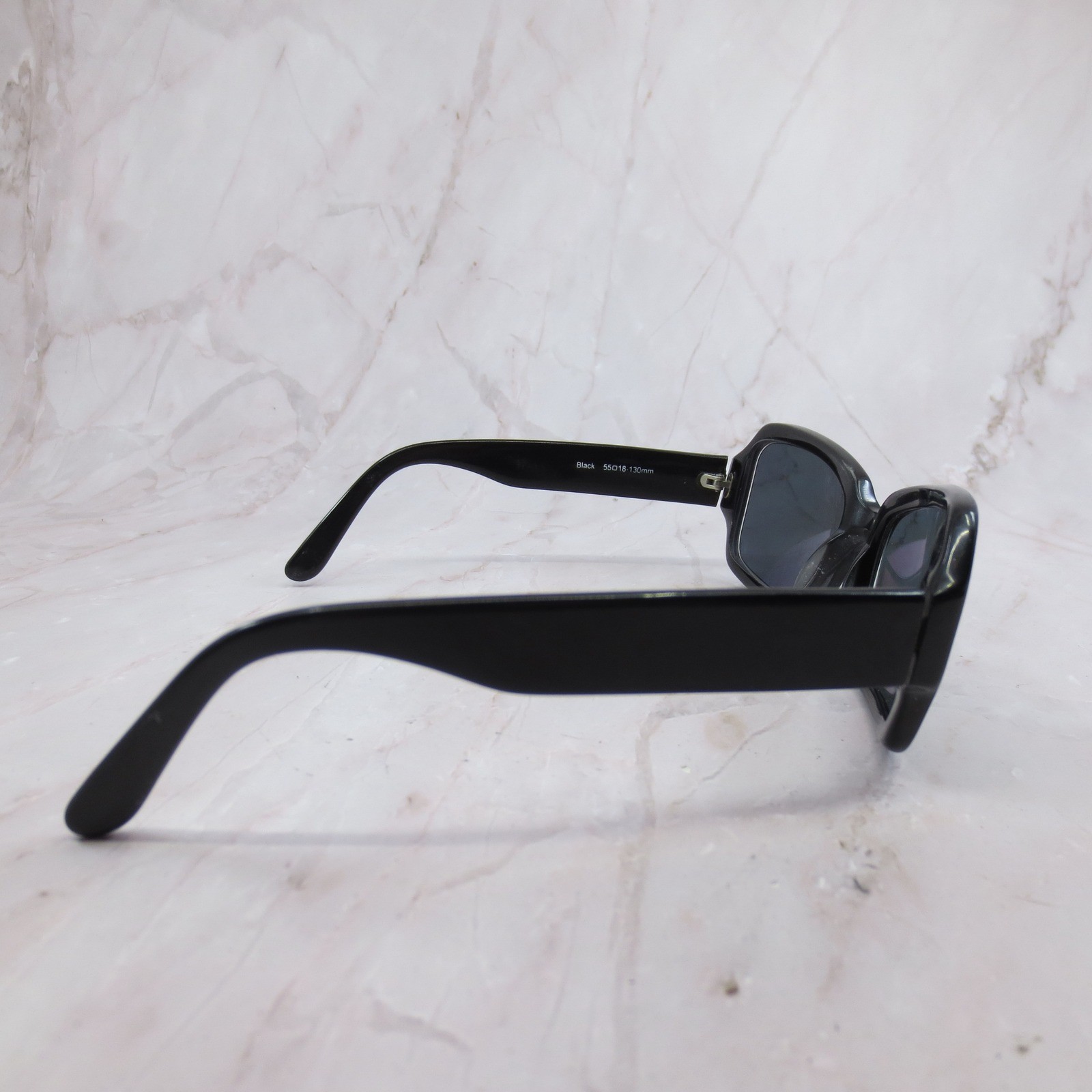 Bebe LaRok Sunglasses Black Rectangular Rhinestone Logo Frames 55-18-130
