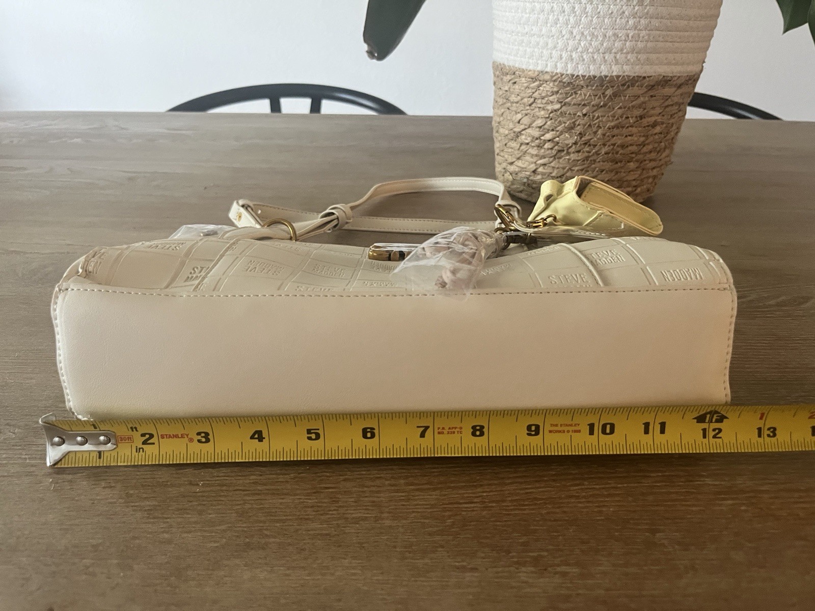 Steve Madden Ivory Embossed Logo Shoulder Bag Coin Pouch Charm Gold Hardware