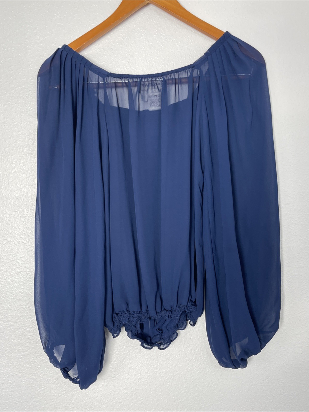 Vintage Y2K Max Studio Specialty Products S navy sheer chiffon pleated blouse