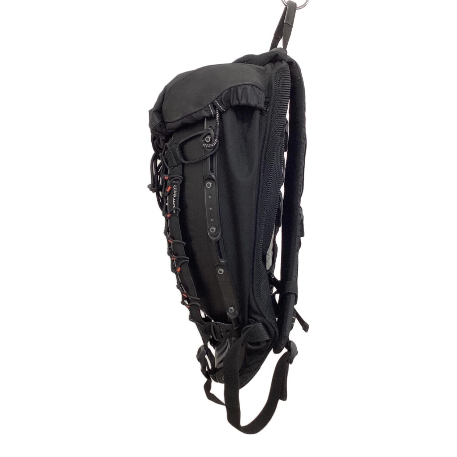 POINT 65 BOBLBEE 20L Backpack Black Hard Shell Moto w/ Belt Net Used