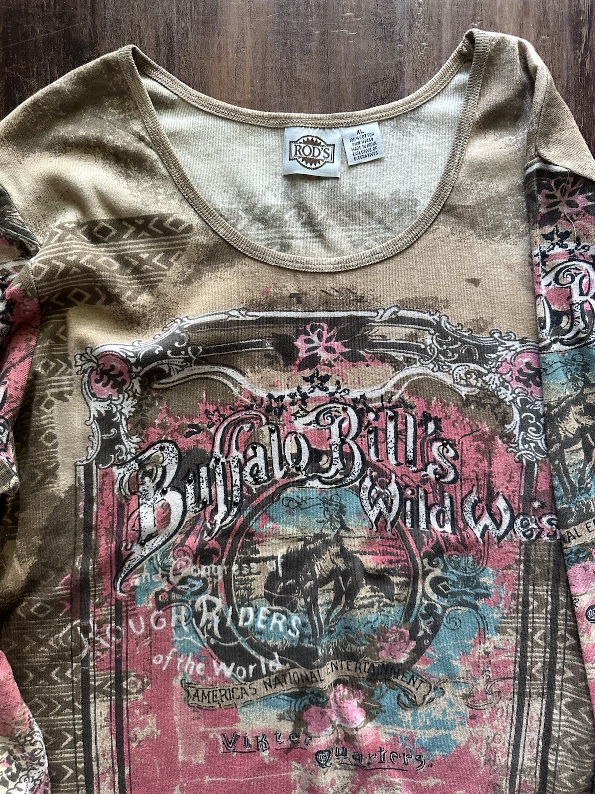 ROD’S Buffalo Bill Western Graphic Scoop Neck 3/4 Sleeve Tee Beige Pink XL