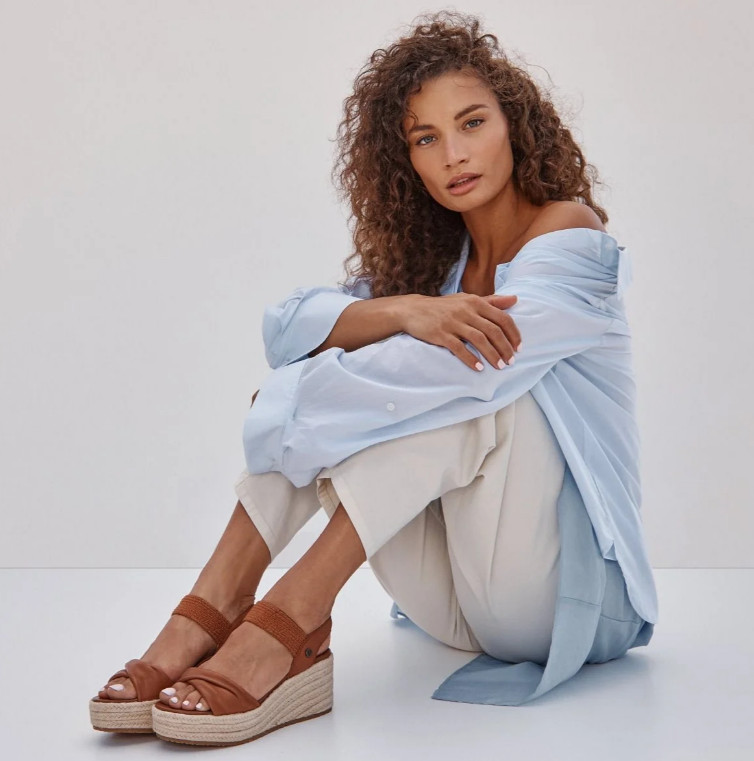 Vionic’s Darla Espadrille Wedge Sandal, Tan Leather
