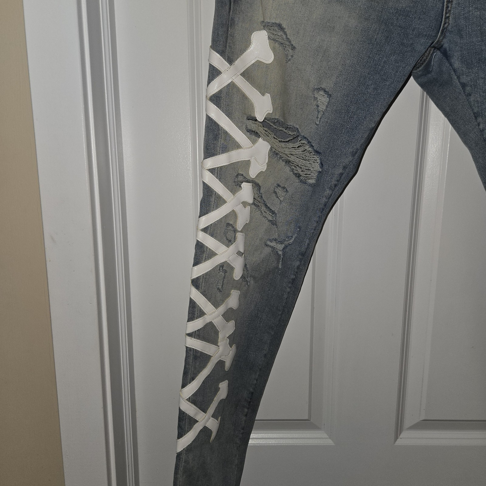 Amari Men’s Bones Jeans 36×30