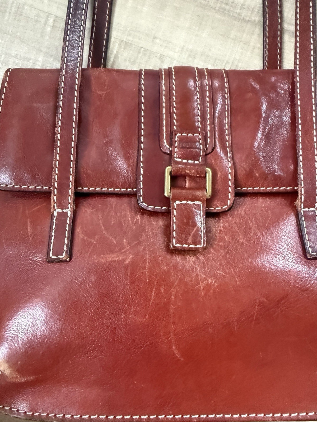 Fossil Brown Shoulder Bag Magnetic Flap Buckle Accent Gold Hardware Lined