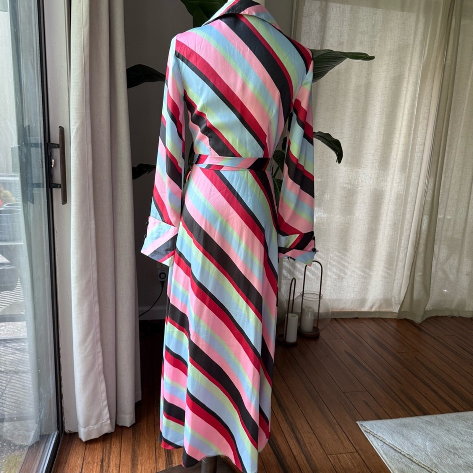 🌈 ASOS DESIGN Multi-Color Satin Wrap Dress – Size US 4 (UK 8 / EU 36)