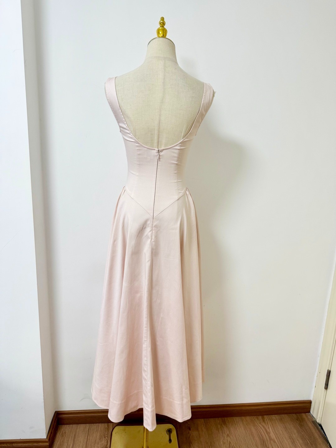 Helsa Stretch Organic Cotton Midi Dress