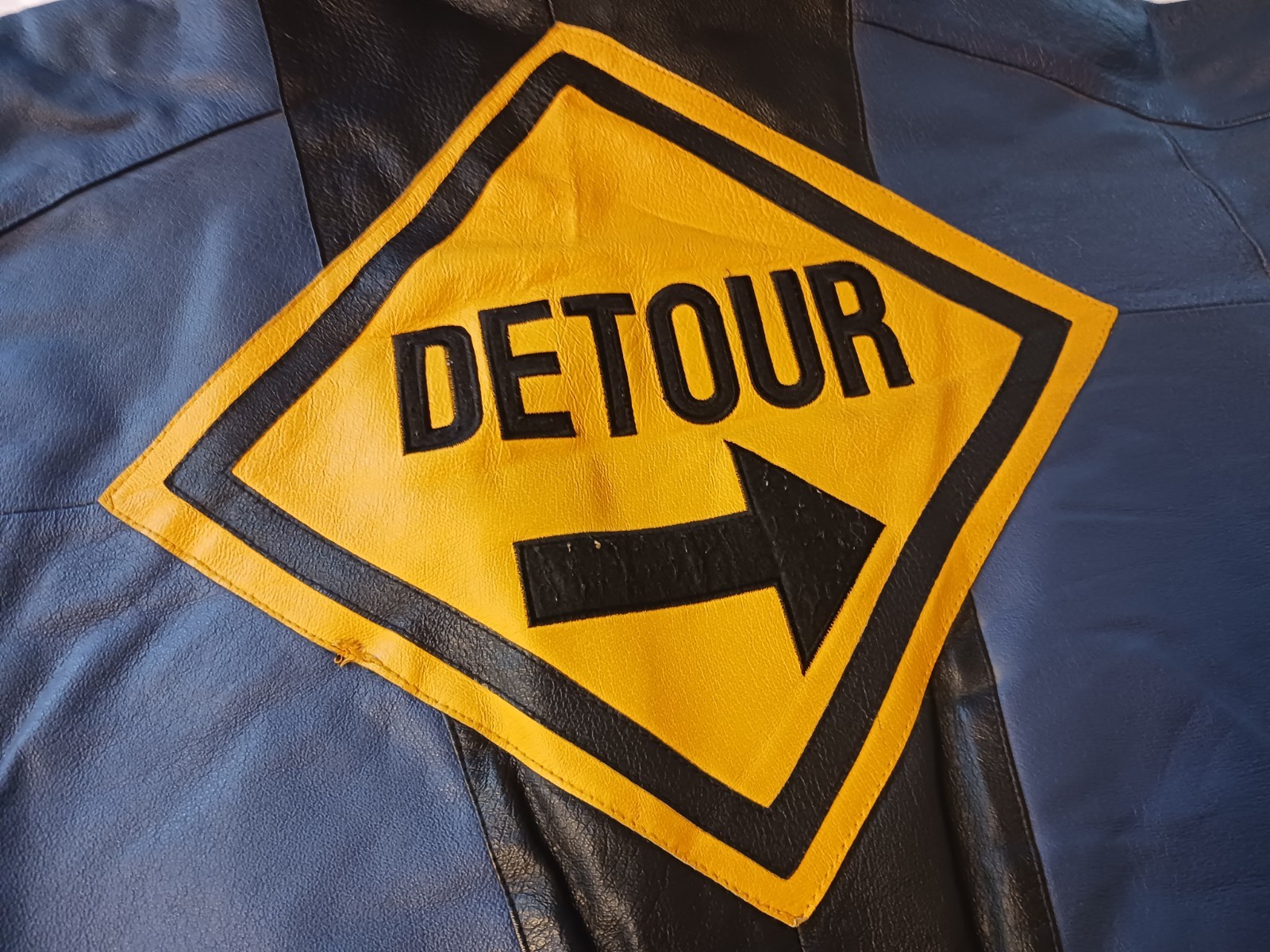 Vintage Phase 2 Detour Road Work Sign Leather Jacket Men’s XL 1980s Black/Blue