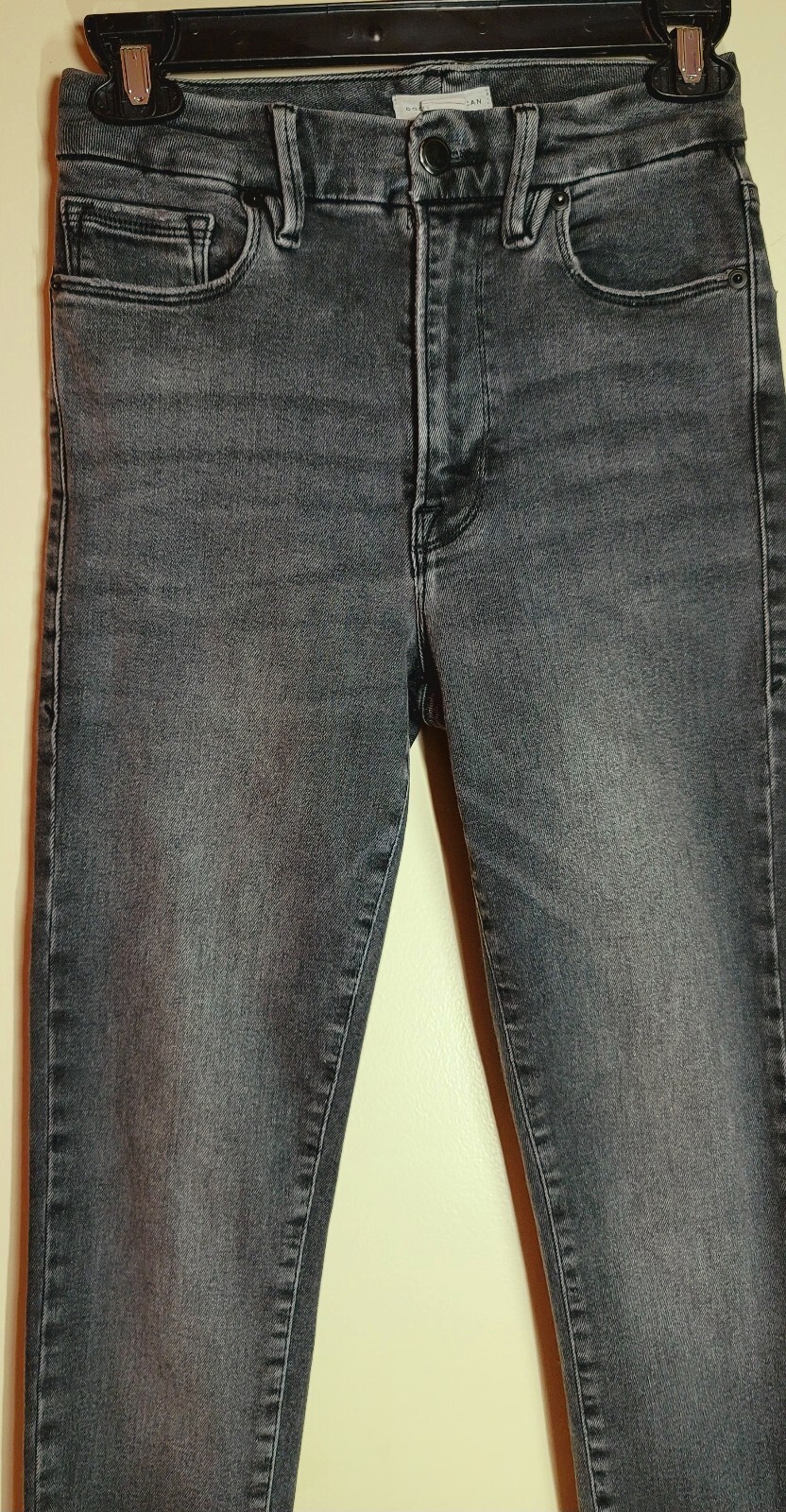 Good American Women’s black wash High-Rise Skinny Jeans Size 00-4
