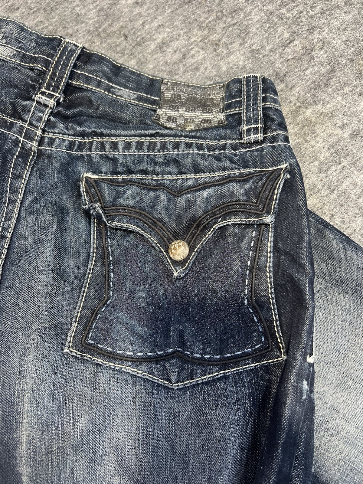 Express Kingston Mens 34×34 Distressed Bootcut Jeans Regular Rise Thick Stitch