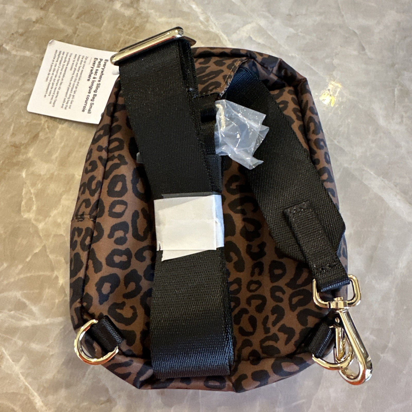Lululemon Everywhere Sling Bag Small 2L Leopardo Shift Midi Desert Khaki NEW