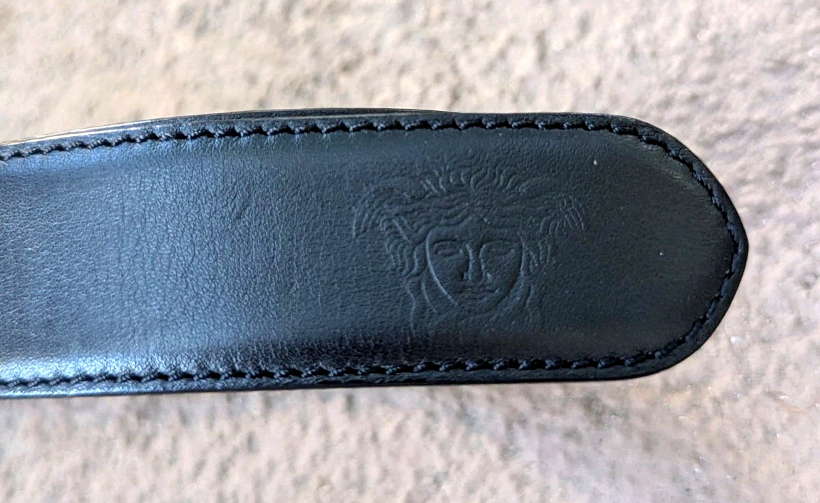 GIANNI VERSACE 90’s Silver Buckle MEDUSA Belt Black Leather Size 27 28 29 30 31″