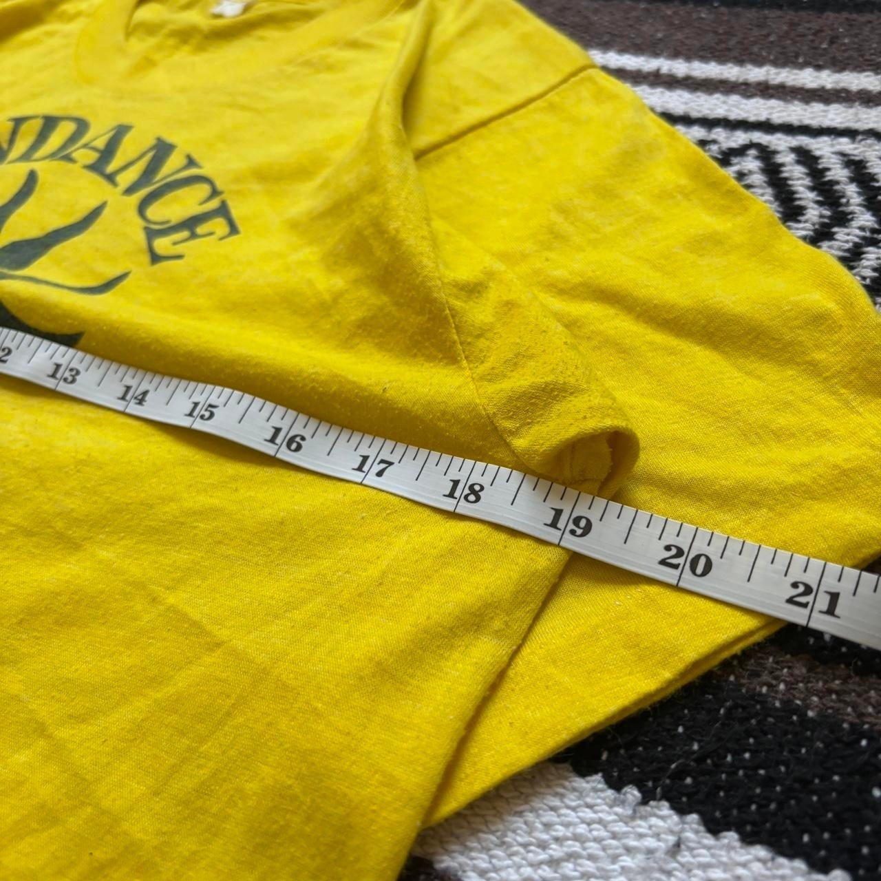 Vintage 70s Yellow Sundance School t shirt size LARGE