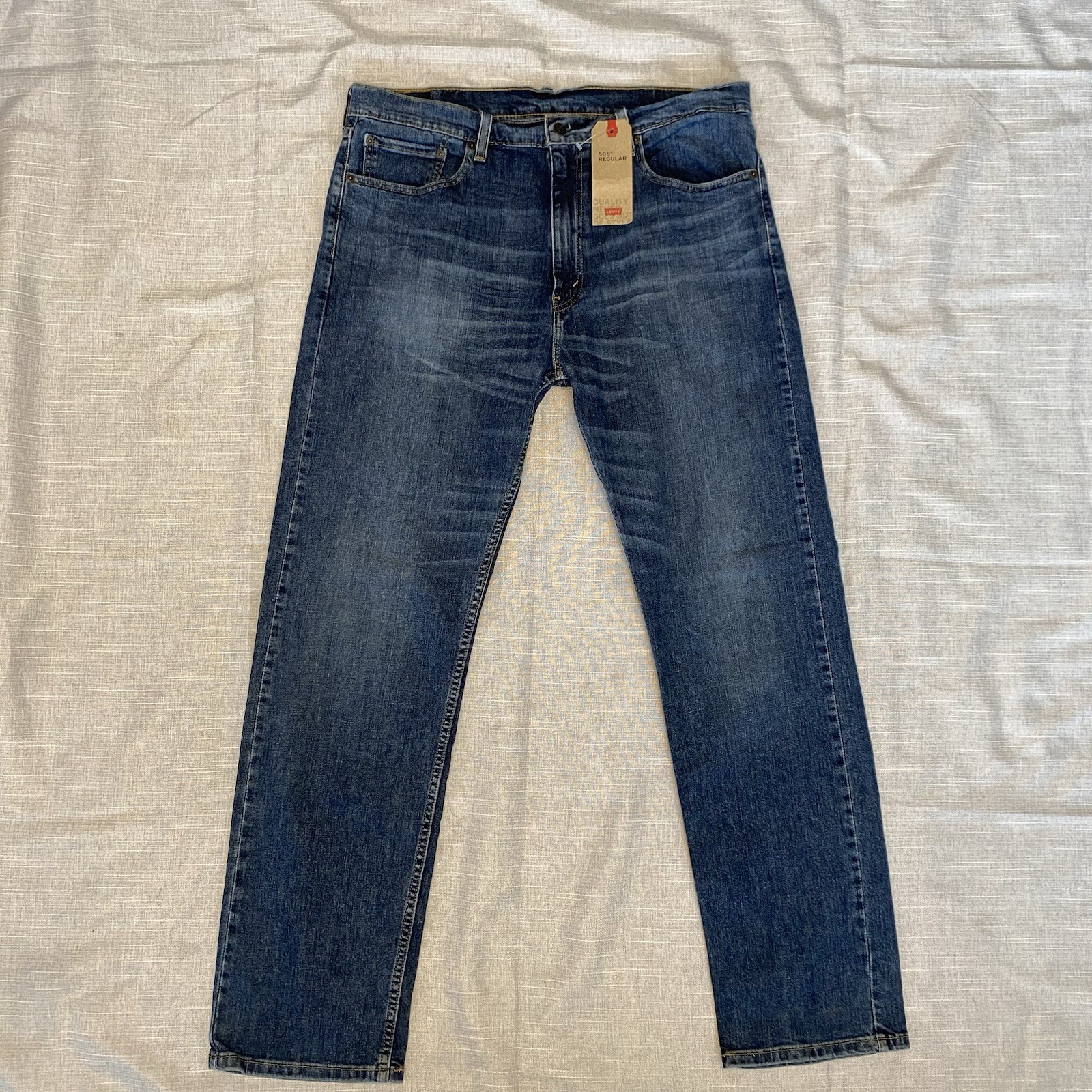 Levi’s NWT 505 Regular Fit Men’s Jeans W38 L34 Dark Stonewash Stretch Denim
