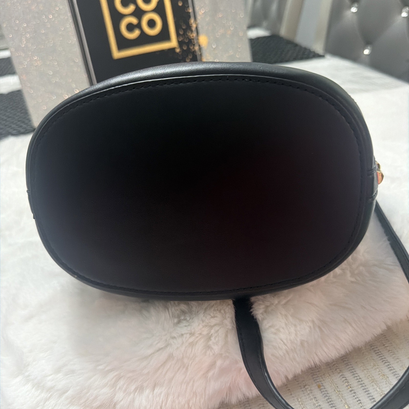 Michael Kors Black Reed MD Belted Pebbled Leather Bucket Messenger Bag $558