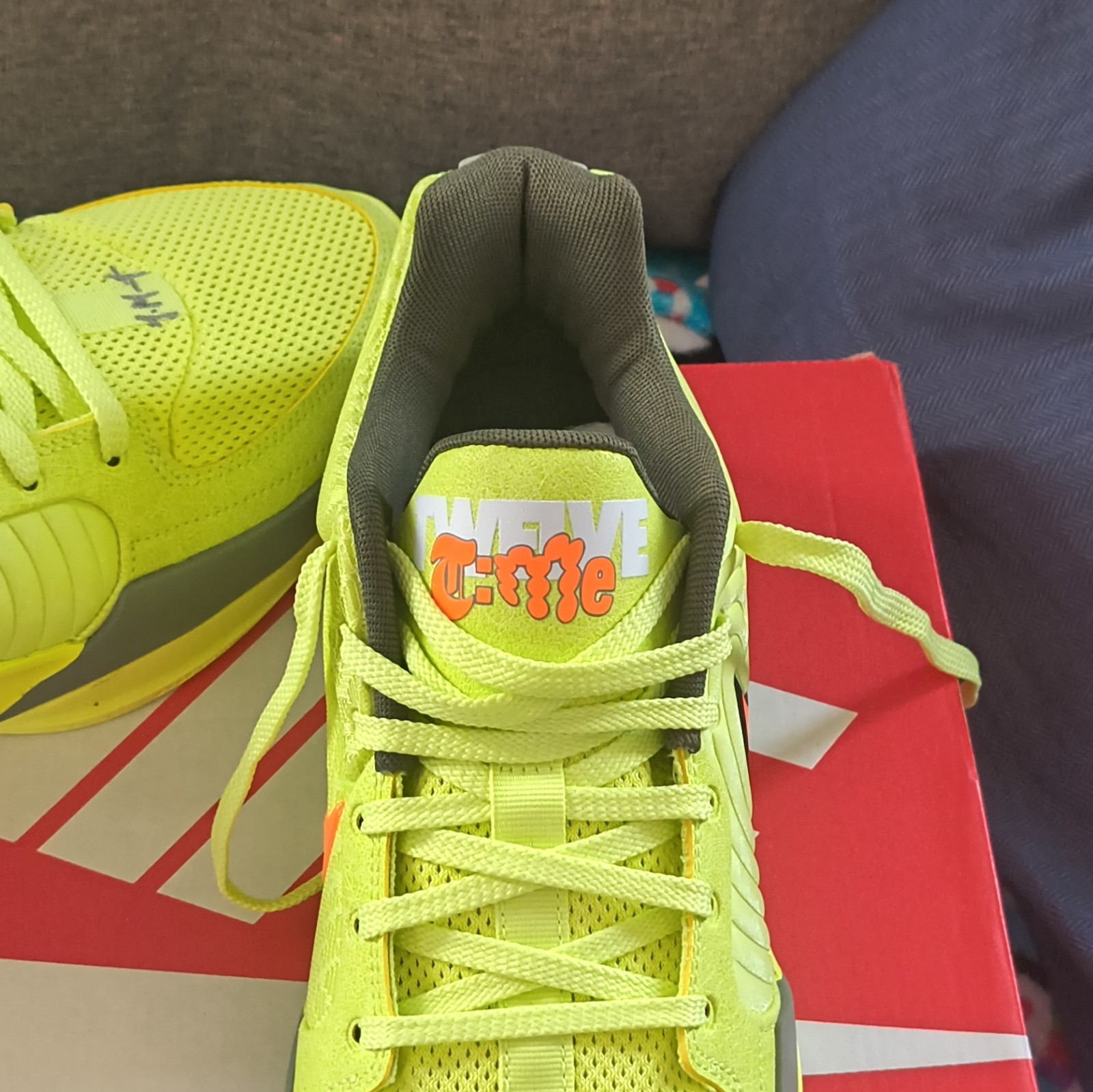 Nike Men’s Low Top Yellow/Gray/Orange Lace-Up Mesh Sneakers New w/ Box