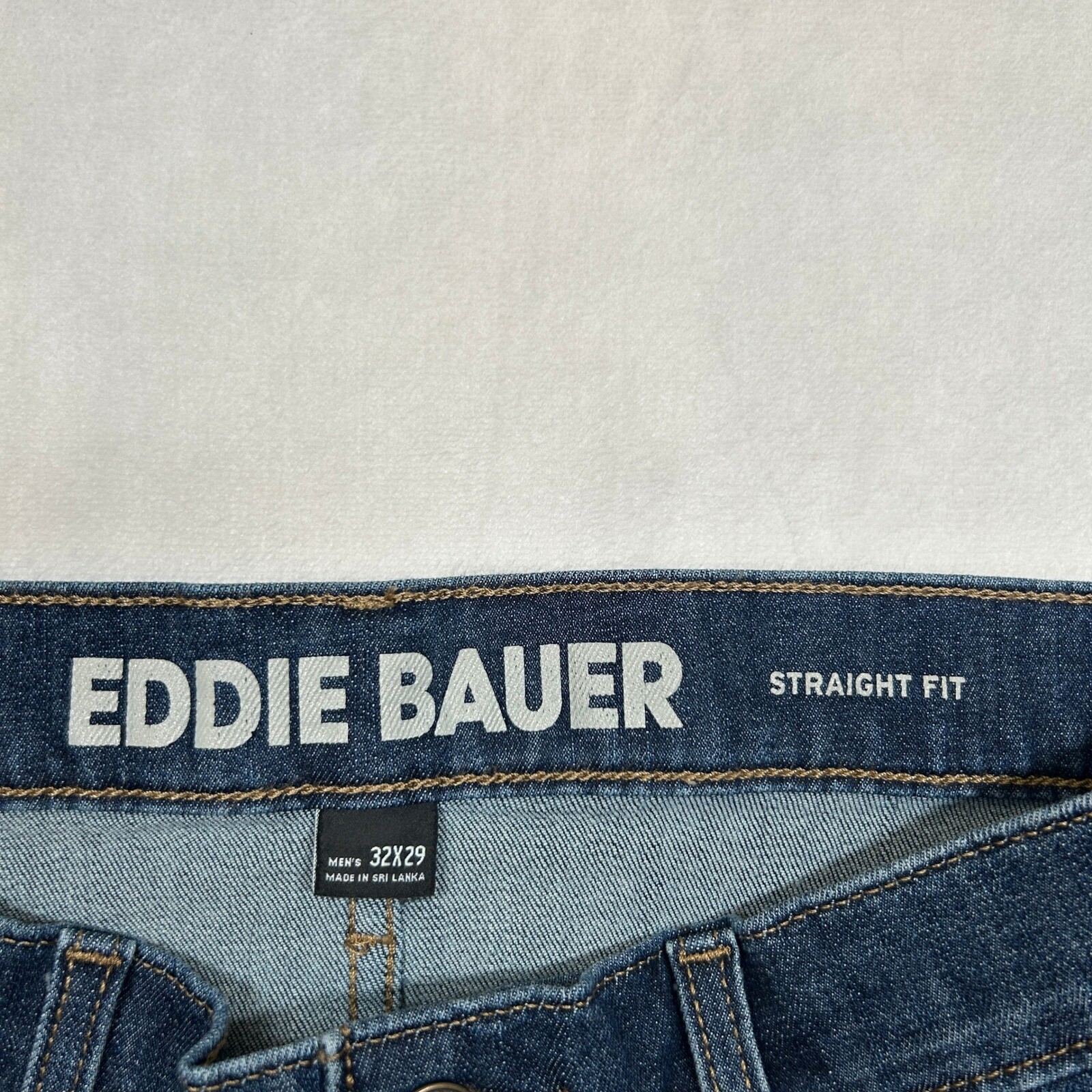 Eddie Bauer Denim Jeans Mens 30×29 (Tag 32×29) Blue Dark Wash Straight Fit