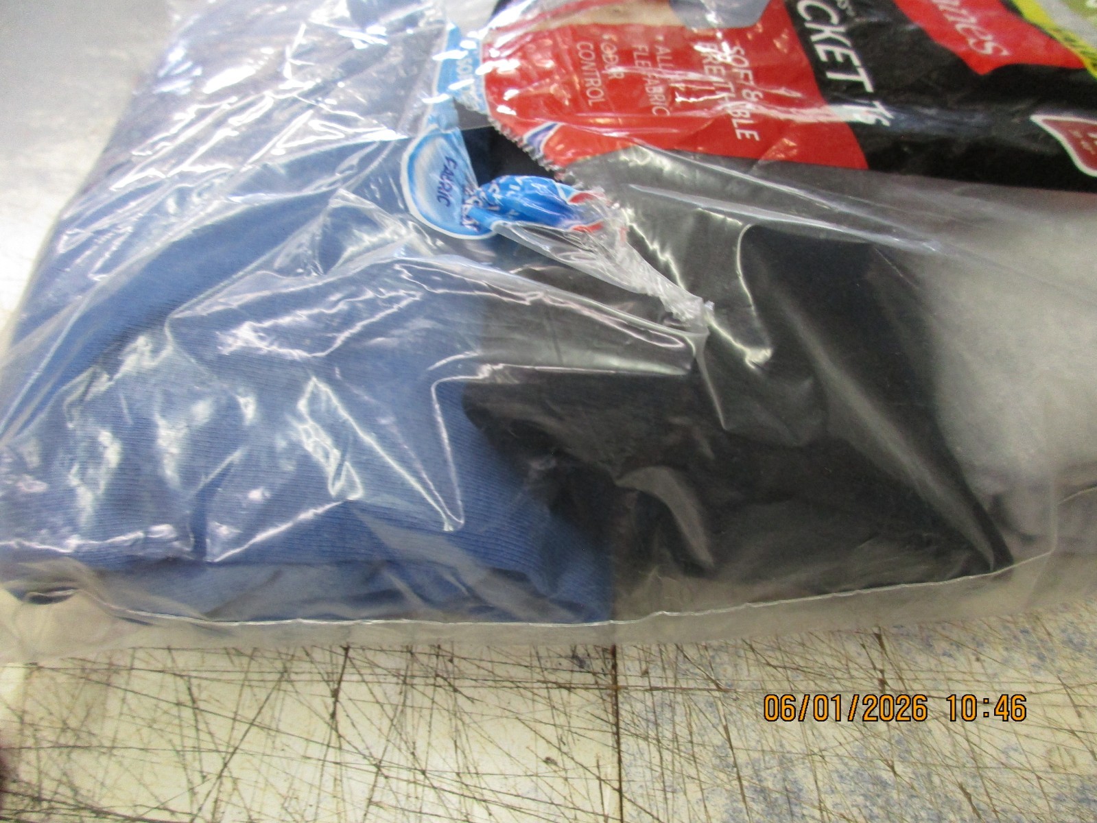 Hanes 3 pack Mens T-Shirt Moisture-Wicking Cotton Crewneck Tees Size Medium