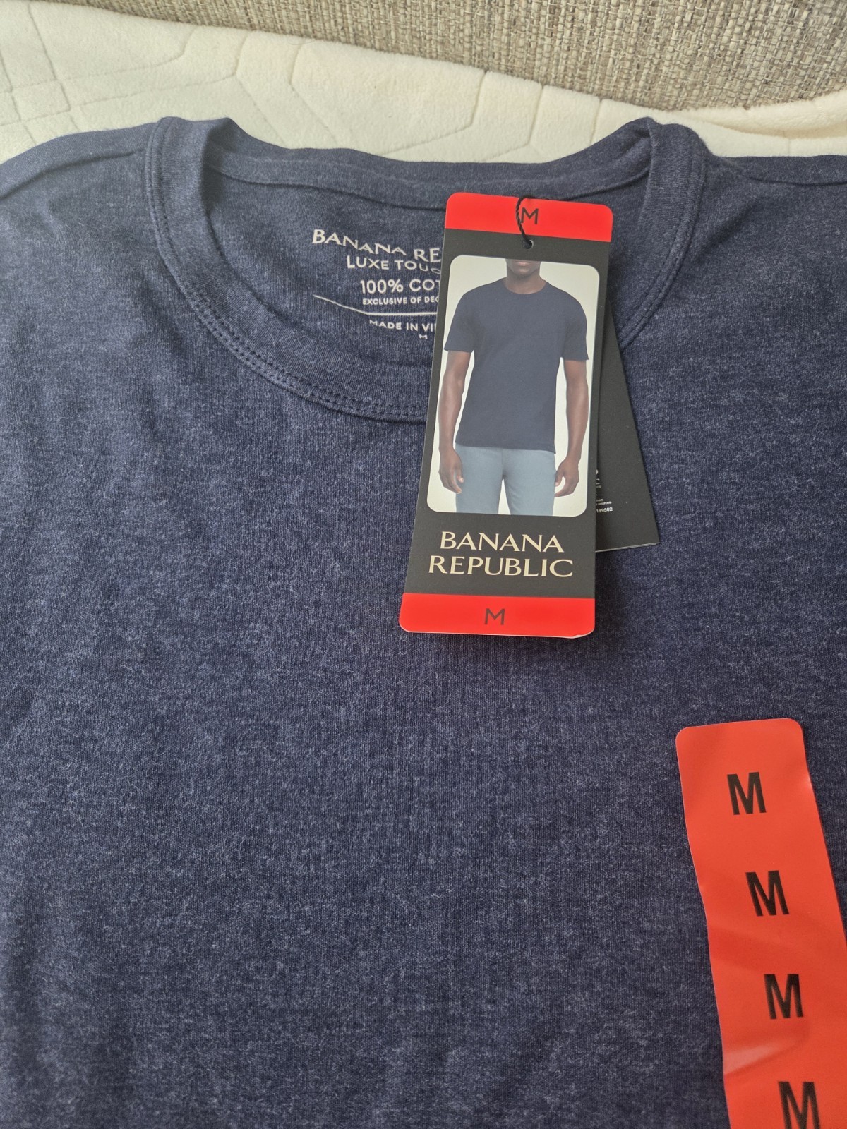 Banana Republic Men’s Luxe Touch Tee Navy Blue T-Shirt Size M NWT