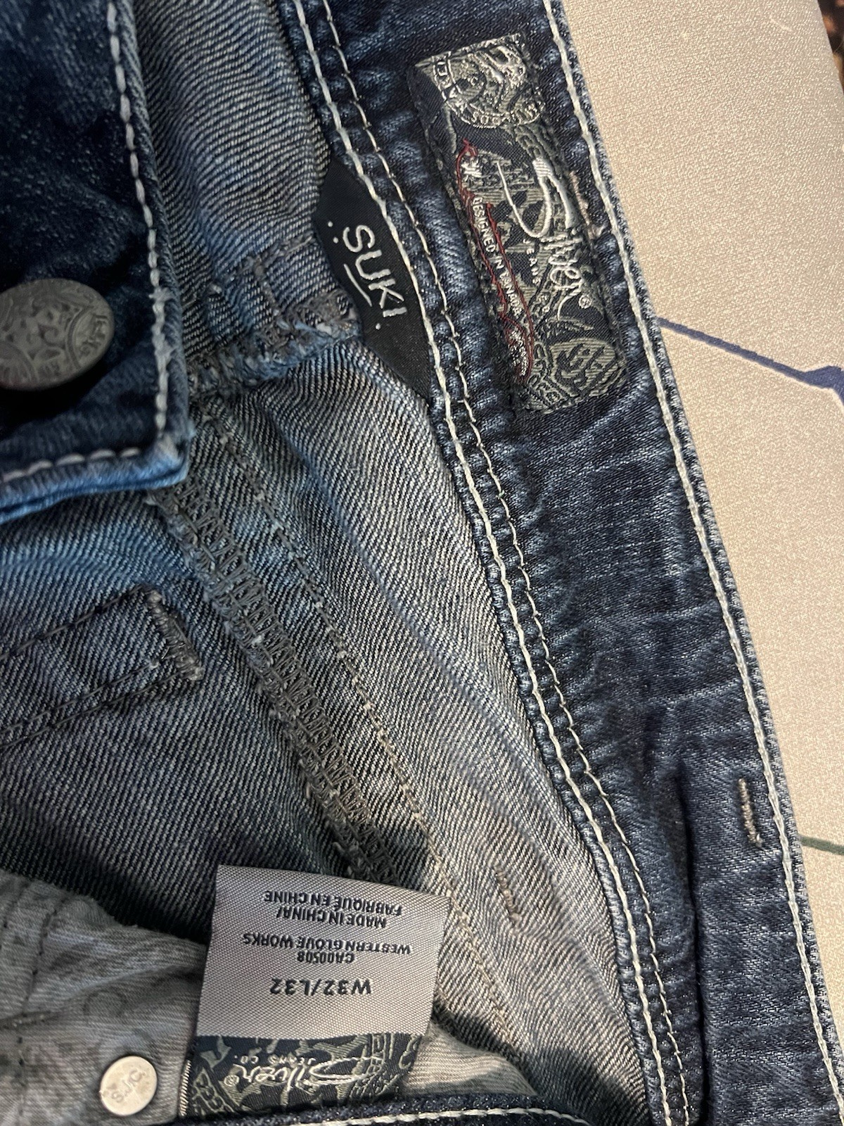 Silver Jeans Suki Skinny Jeans Blue Medium Wash Slim Fit Mid Rise Embellished