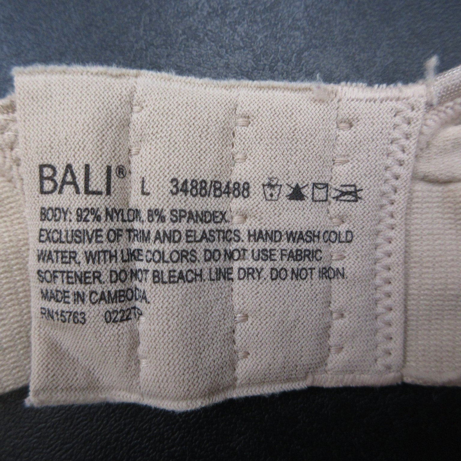 BALI Bra Women’s Beige L Wireless Seamless Nylon Spandex Padded Comfort