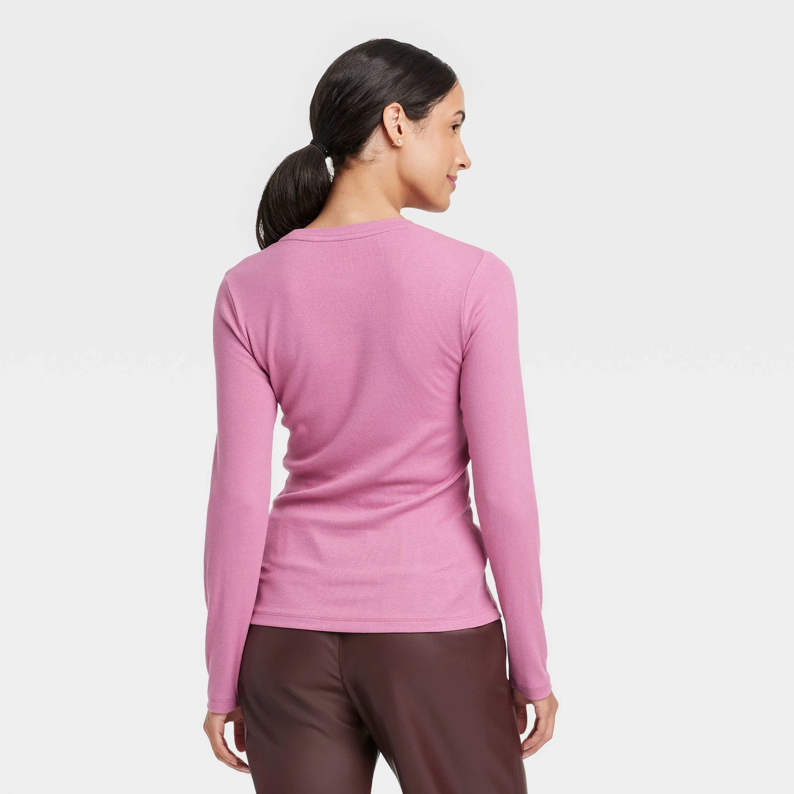Medium – Womens Slim Fit Long Sleeve Ribbed T-Shirt – A New Day – Mauve