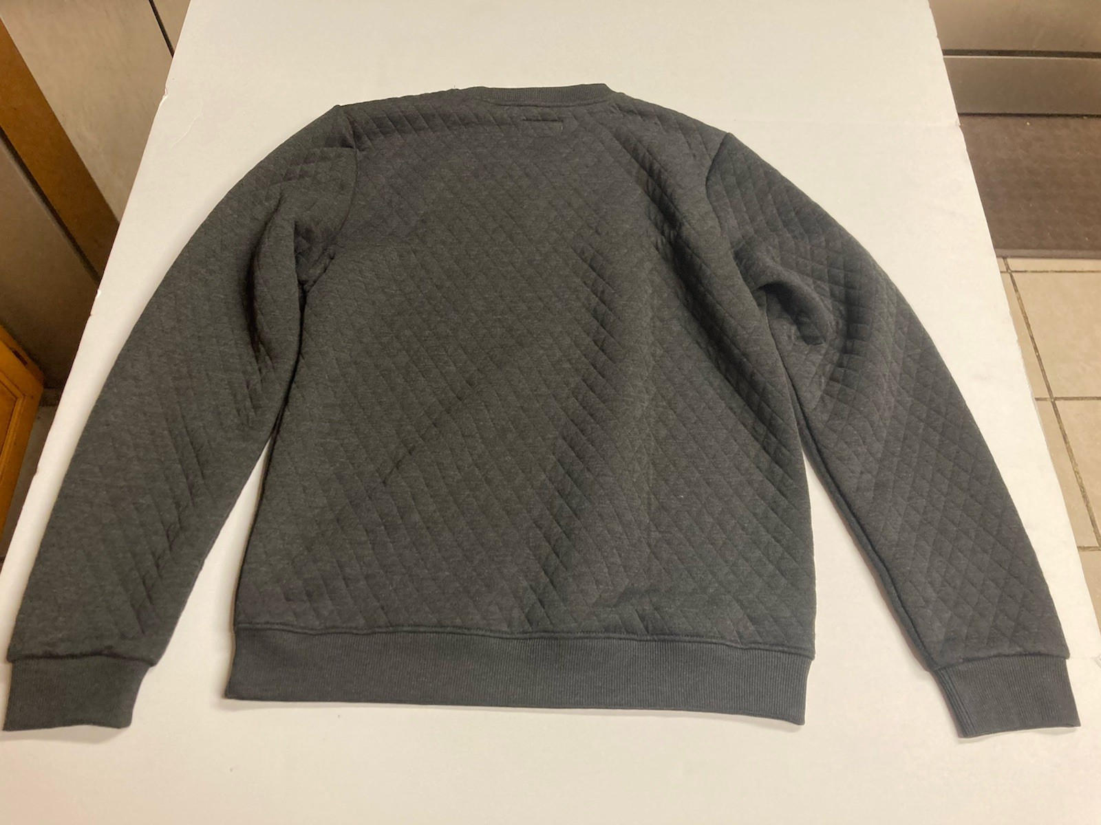 Marine Layer Quilted Embroidered Logo Crew Neck Pullover Sweatshirt Gray M