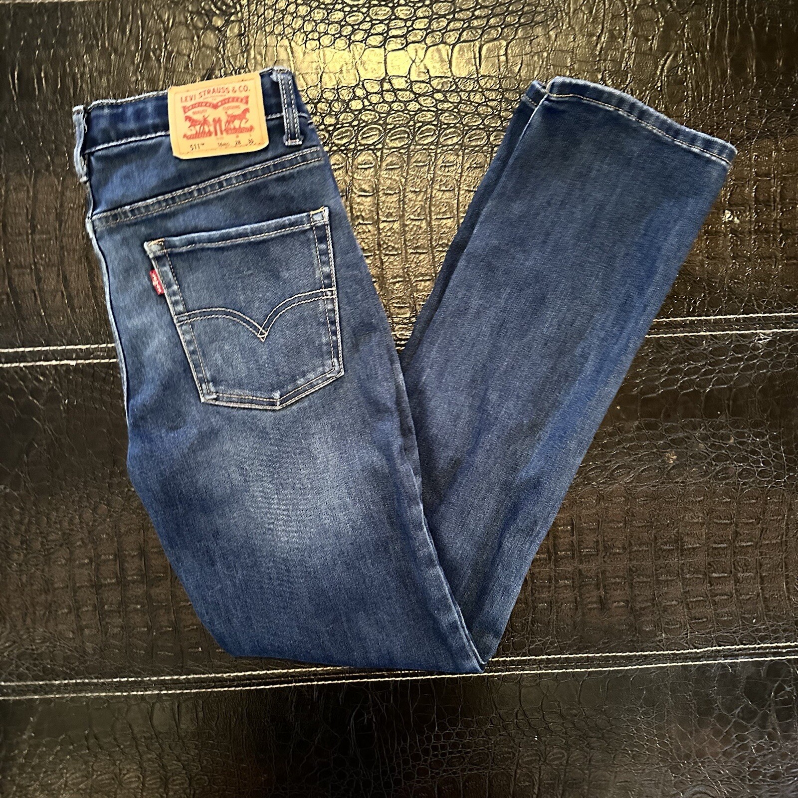 LEVI’S Women’s Blue Jeans 511 Dark Wash Elastic Waist TAG SIZE 16 Reg 28×30