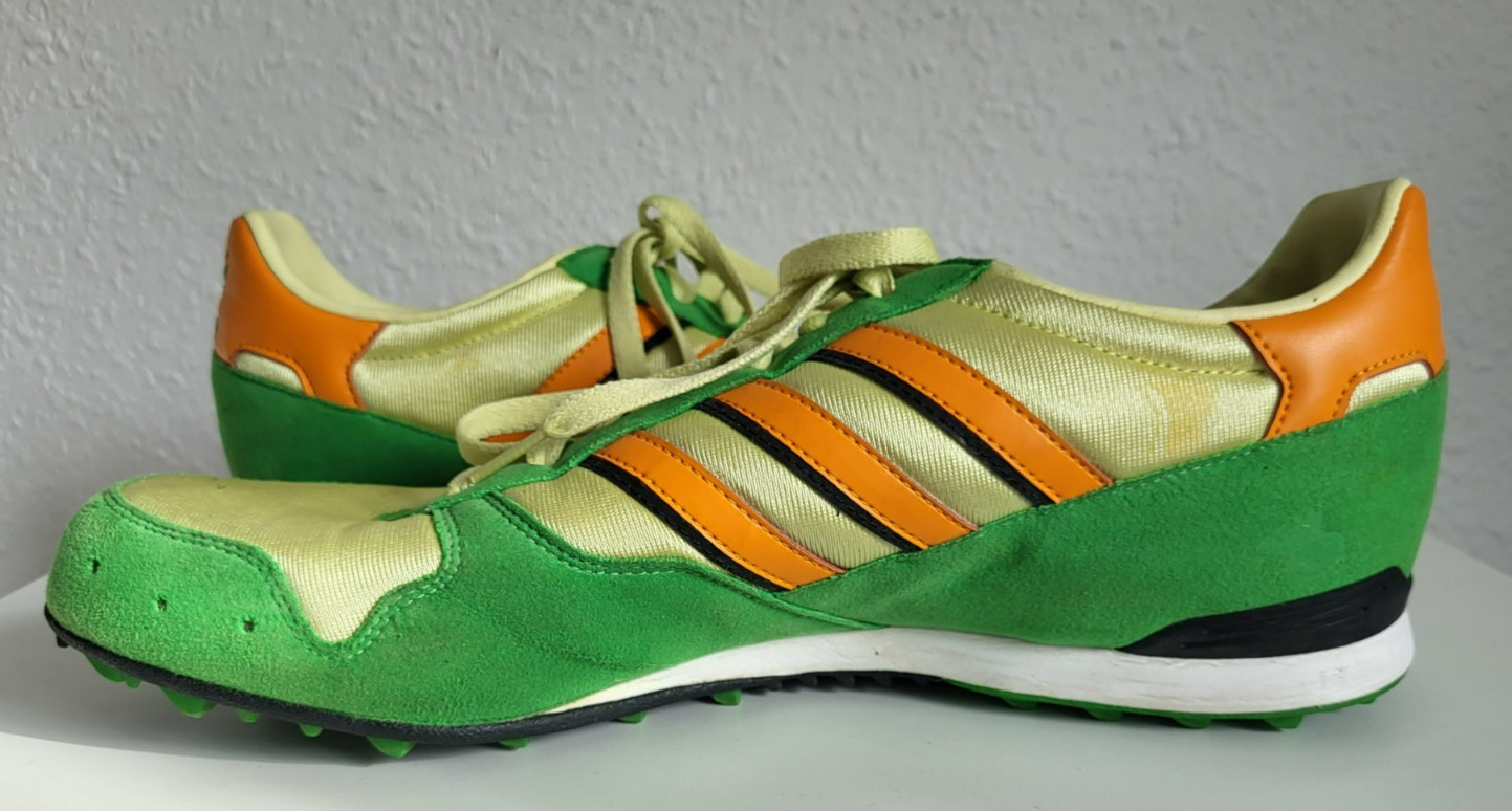 2004 Vintage Adidas Running Shoes Sneakers Men’s Shoe 538890 Size 46 2/3