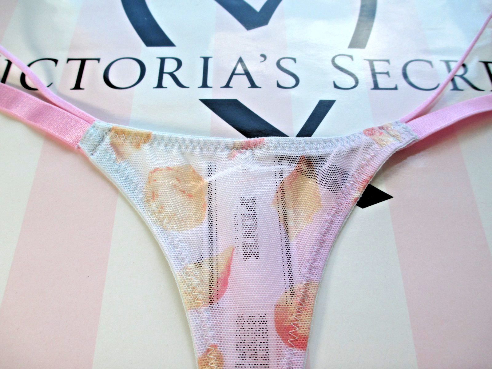 VICTORIA’S SECRET PINK Micro Thong Panty S M L XL Pink NWT Strappy VS Seashells